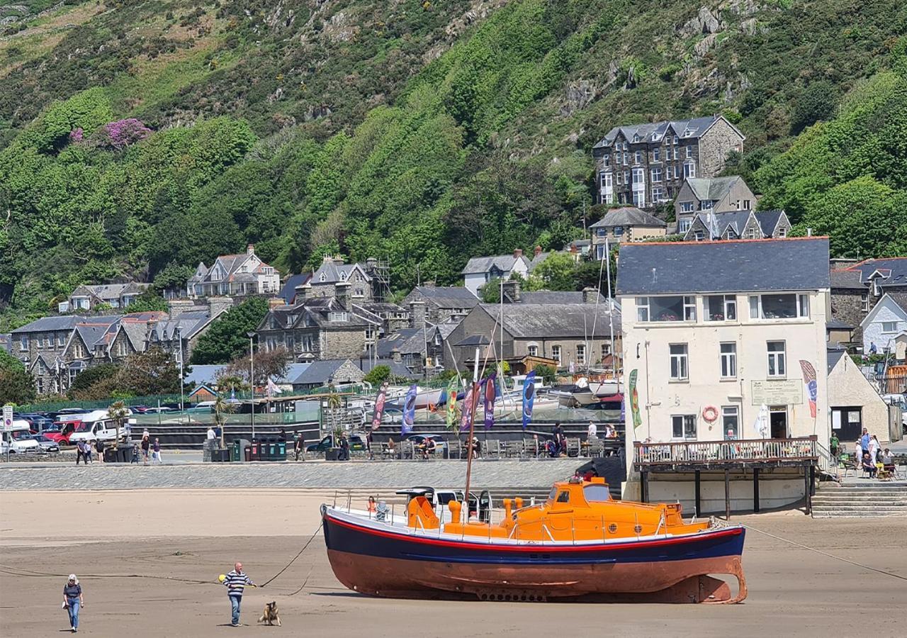 Luxury 4 Bedroom Seaside Apartment - Glan Y Werydd House Barmouth Eksteriør billede