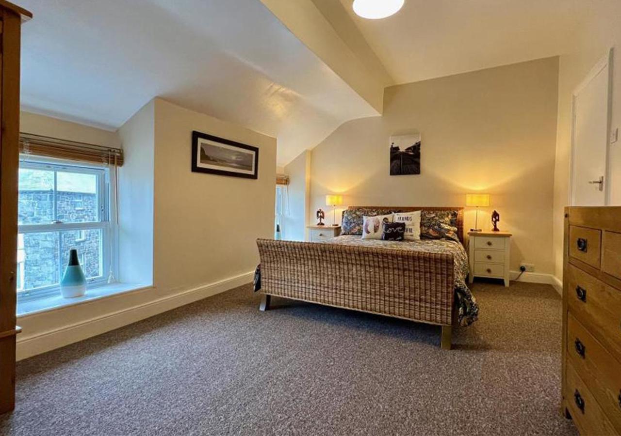Luxury 4 Bedroom Seaside Apartment - Glan Y Werydd House Barmouth Eksteriør billede